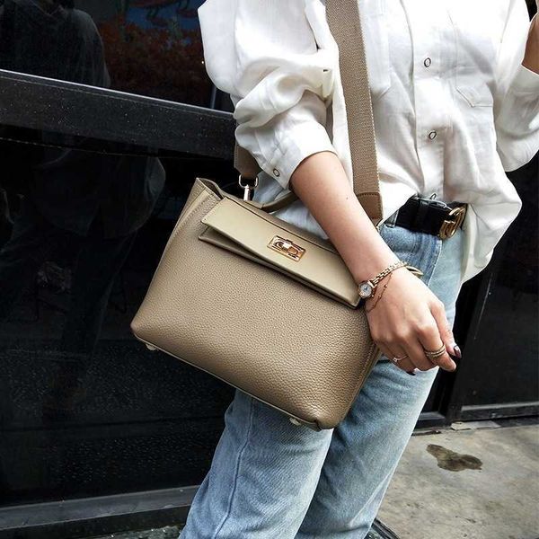 original leather hemrres 2424 kelys tote bags online store 2023 women's shoulder bag genuine crossbody simple with real logo
original leather hemrres 2424 kelys tote bags online store 2023 women's shoulder bag genuine crossbody simple with real logo