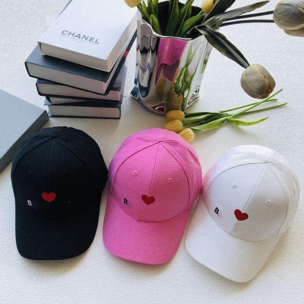 Designer baseball cap Letter Love Luxury Versatile casquette Summer Outdoor Sports and Running Versatile Sunscreen Hat, Pink
Designer baseball cap Letter Love Luxury Versatile casquette Summer Outdoor Sports and Running Versatile Sunscreen Hat, Pink