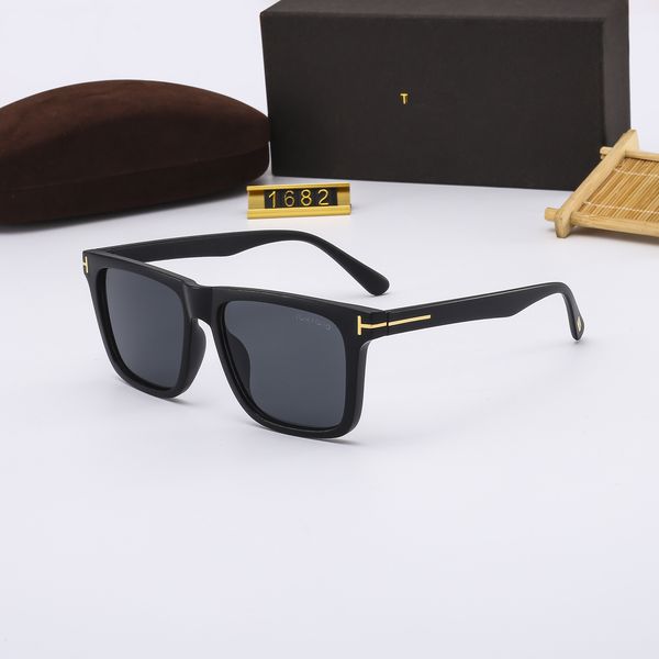 outdoor sunglasses retro large frame plate sunglasses tom black frame glasses for men and women essential for drivers 1682, White;black
outdoor sunglasses retro large frame plate sunglasses tom black frame glasses for men and women essential for drivers 1682, White;black
