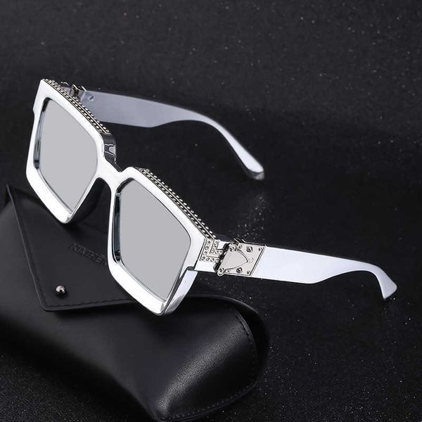 2021 new diamond rimmed generous frame women's net red millionaire same sunglasses men's fashion shades, White;black
2021 new diamond rimmed generous frame women's net red millionaire same sunglasses men's fashion shades, White;black