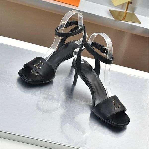 fashion women's sandals 2023 lvsity luxury brand letter logo summer women's high heels men's casual student flats viutonity 0, Black
fashion women's sandals 2023 lvsity luxury brand letter logo summer women's high heels men's casual student flats viutonity 0, Black
