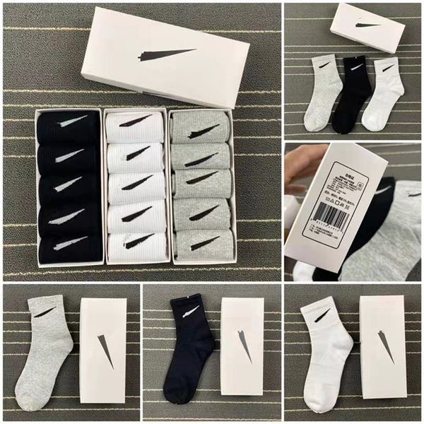 designer mens womens socks five pair luxe sports winter mesh letter printed sock embroidery cotton man woman with box, Black
designer mens womens socks five pair luxe sports winter mesh letter printed sock embroidery cotton man woman with box, Black