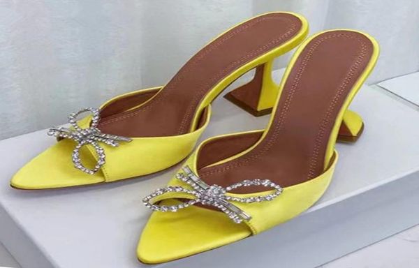 summer crystal rhinestone bowknot wineglass high heel slippers silk satin fabric pointed peep toe sandals party dress shoes5166291, Black
summer crystal rhinestone bowknot wineglass high heel slippers silk satin fabric pointed peep toe sandals party dress shoes5166291, Black