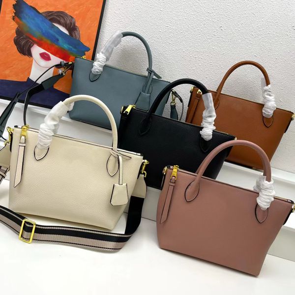 10a fashion classic luxury bag single shoulder bag designer handbag female leather handbag female crossbody bag shoulder embossed messenger
10a fashion classic luxury bag single shoulder bag designer handbag female leather handbag female crossbody bag shoulder embossed messenger