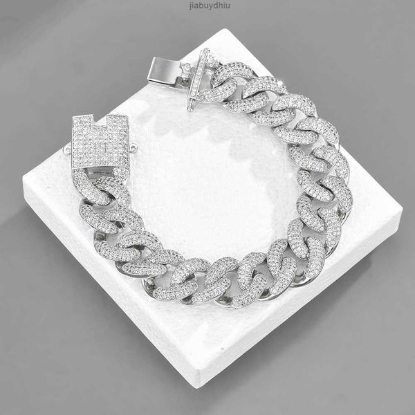 gelang rhinestone kristal mikro pave lan kalung 18 mm jembare mawar plating emas, Silver
gelang rhinestone kristal mikro pave lan kalung 18 mm jembare mawar plating emas, Silver