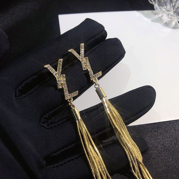 charm retro classic designer stud earrings tassel diamonds y letter for women men earring luxurys designers gold earrings jewelry party gift, Golden
charm retro classic designer stud earrings tassel diamonds y letter for women men earring luxurys designers gold earrings jewelry party gift, Golden