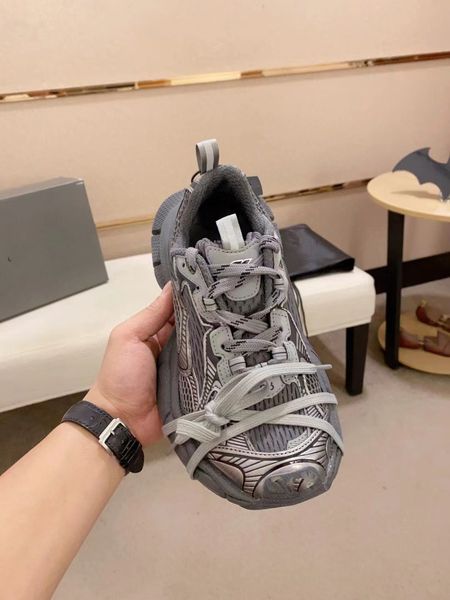 paris designer casual sock shoes comfort sole breathable men women platform hommes mesh trainer black glitter knitted triple sneaker walking
paris designer casual sock shoes comfort sole breathable men women platform hommes mesh trainer black glitter knitted triple sneaker walking