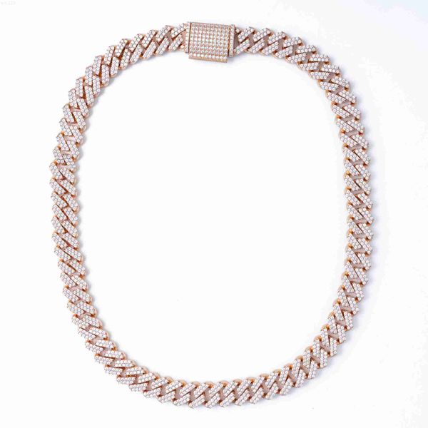 new hip hop 925 silver filled with shiny moissanite cuban necklace is suitable for men and women.
new hip hop 925 silver filled with shiny moissanite cuban necklace is suitable for men and women.