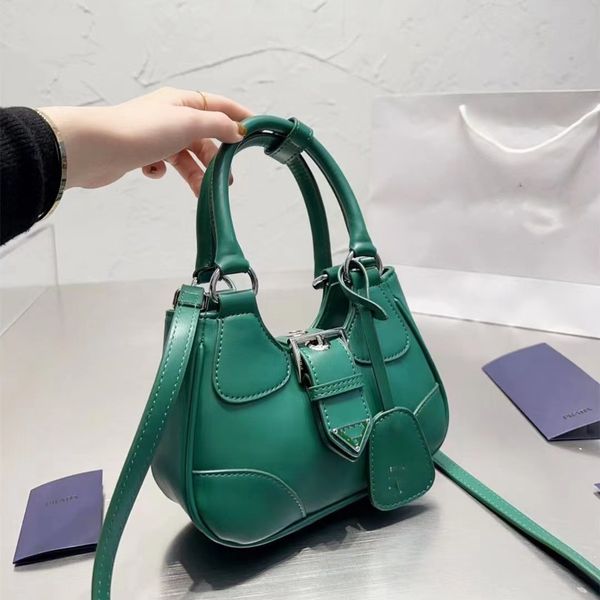 new fashion handbag heavy industry fine high-end atmosphere everything single shoulder crossbody bag manufacturers direct sales
new fashion handbag heavy industry fine high-end atmosphere everything single shoulder crossbody bag manufacturers direct sales