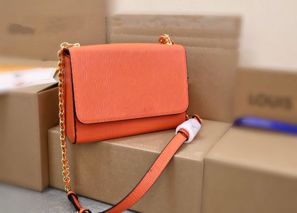 designer handbag luxury brand water ripple shoulder bags womens classical crossbody bag banquet shopping wedding leisure business package 20
designer handbag luxury brand water ripple shoulder bags womens classical crossbody bag banquet shopping wedding leisure business package 20