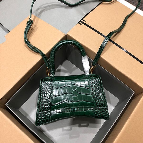 designer evening bag genuine leather handbag 24cm luxury crossbody bag delicate knockoff shoulder bag with box ysj002
designer evening bag genuine leather handbag 24cm luxury crossbody bag delicate knockoff shoulder bag with box ysj002