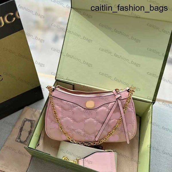 shoulder bags matelasse leather mini shoulder bag womens double g handbag designer crossbody with chain bright green beige dusty grey black
shoulder bags matelasse leather mini shoulder bag womens double g handbag designer crossbody with chain bright green beige dusty grey black