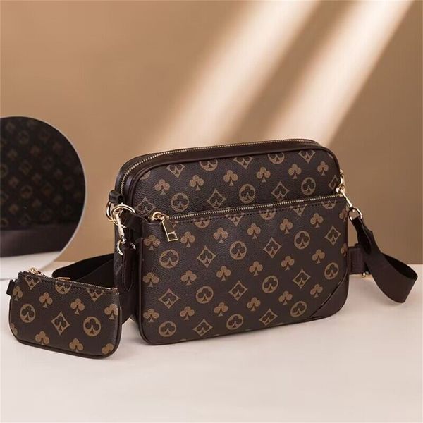 fashion designers crossbody bag wallets leather patchwork 3 pcs sets new men women handbag shoulder bags handbags bags wallet luxurys phone
fashion designers crossbody bag wallets leather patchwork 3 pcs sets new men women handbag shoulder bags handbags bags wallet luxurys phone