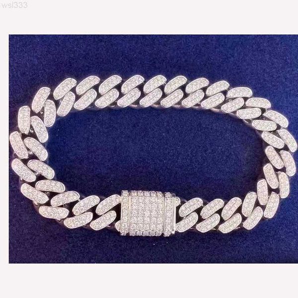 925 sterling silver plated vvs moissaite 15mm width cuban bracelactship hop jewelry ice out miami diamond cuban chain
925 sterling silver plated vvs moissaite 15mm width cuban bracelactship hop jewelry ice out miami diamond cuban chain