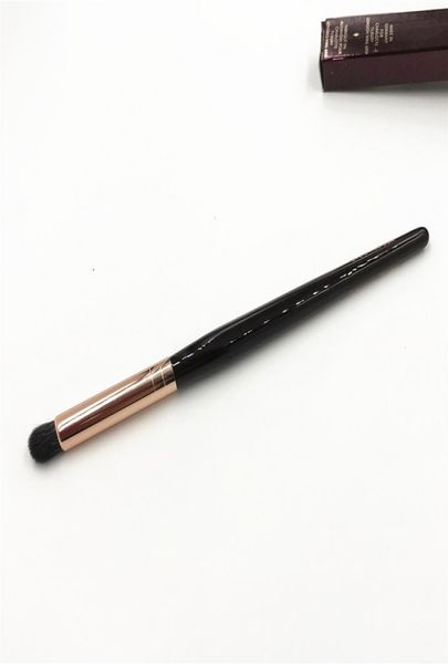 the eye smudger makeup brush soft natural eye shadow smokey eye blending contour beauty cosmetics blender tool5774138
the eye smudger makeup brush soft natural eye shadow smokey eye blending contour beauty cosmetics blender tool5774138