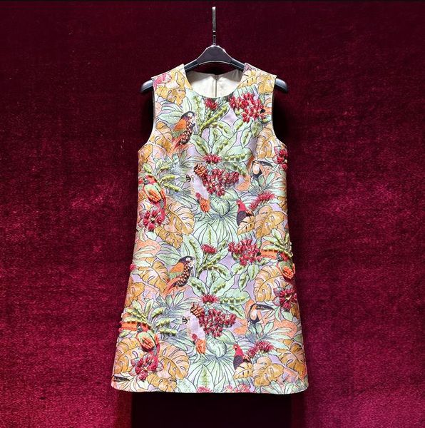 european and american women's clothes 2023 summer new round neck sleeveless heavy stitching beads fashion botanical print dress, Black;gray
european and american women's clothes 2023 summer new round neck sleeveless heavy stitching beads fashion botanical print dress, Black;gray