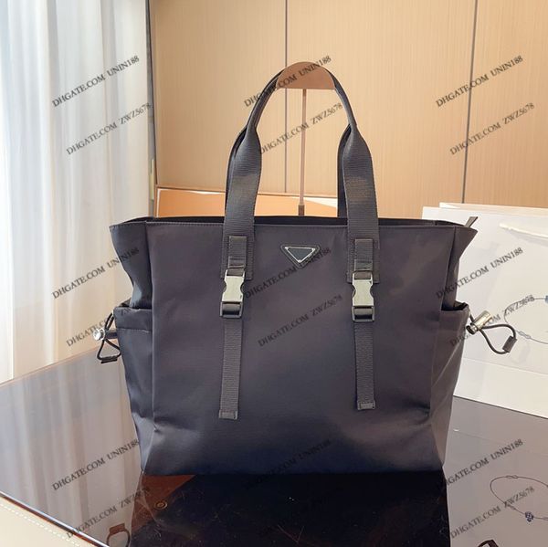 23ss men womens luxurys designers totes bag handbags nylon shouder crossbody women handbag pouch purse triangle badge 38cm
23ss men womens luxurys designers totes bag handbags nylon shouder crossbody women handbag pouch purse triangle badge 38cm