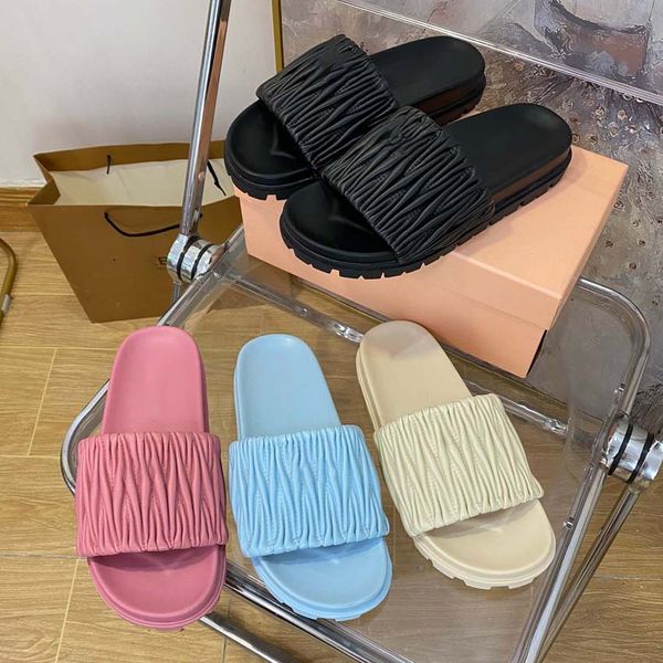 2023 slides spring and summer new lambskin sandals and slippers fashoin woman shoe heels ladies flat female trend classics toes slide shoes, Black
2023 slides spring and summer new lambskin sandals and slippers fashoin woman shoe heels ladies flat female trend classics toes slide shoes, Black