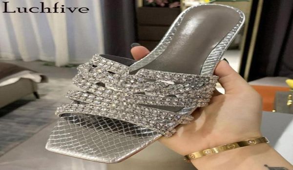 slippers silver crystals women open toe mule sandals summer flats shoes textured rhinestones ladies woman1192360, Black
slippers silver crystals women open toe mule sandals summer flats shoes textured rhinestones ladies woman1192360, Black