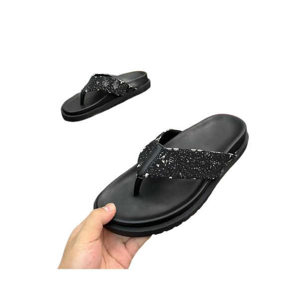 65s slippers french designer men's slippers clip toe flat sandals summer t tie men's shoes beach casual women luxury channel flip-, Black
65s slippers french designer men's slippers clip toe flat sandals summer t tie men's shoes beach casual women luxury channel flip-, Black