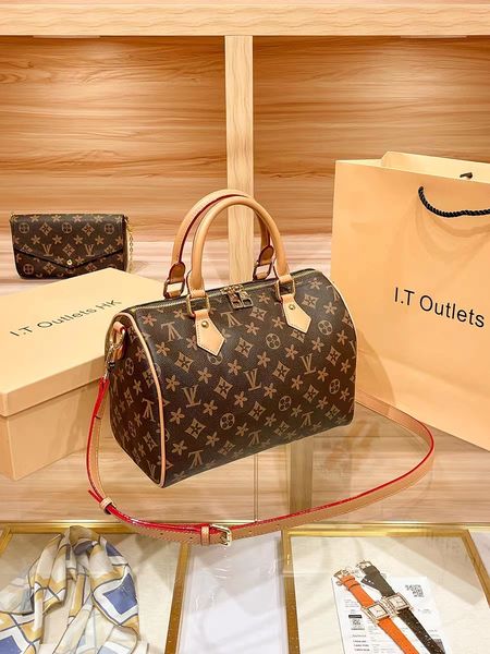 pillow bag oxidize cowhide nano speedy 25cm 20cm 18cm sell fashion shoulder bag women bag lady totes handbag 3 style old flower 03
pillow bag oxidize cowhide nano speedy 25cm 20cm 18cm sell fashion shoulder bag women bag lady totes handbag 3 style old flower 03