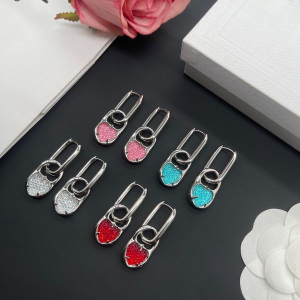 designer heart lock earrings ear stud brand c-letter 18k gold plated copper designers women crystal earring wedding party jewerlry classic s, Golden;silver
designer heart lock earrings ear stud brand c-letter 18k gold plated copper designers women crystal earring wedding party jewerlry classic s, Golden;silver