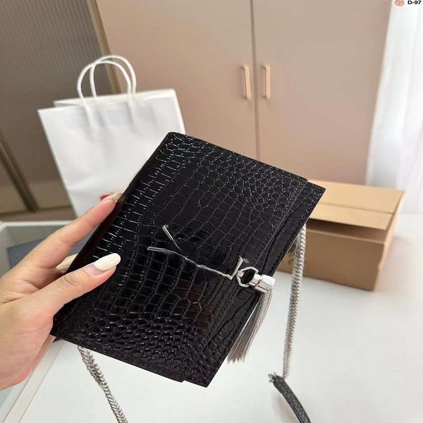 fashion designer diagonal envelope bag shoulder bag leather bag fashion design versatile craftsmanship silver ys letter bag
fashion designer diagonal envelope bag shoulder bag leather bag fashion design versatile craftsmanship silver ys letter bag