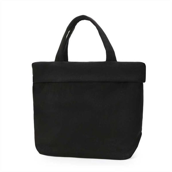 ll single shoulder crossbody bag travel casual simple fashion handbag large capacity portable makeup bag
ll single shoulder crossbody bag travel casual simple fashion handbag large capacity portable makeup bag