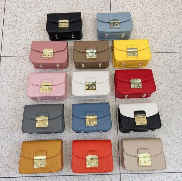 designer bag multi pochette shoulder bags luxury handbags cross body bags women purse messenger bag lady card holder fashion wallet fashion
designer bag multi pochette shoulder bags luxury handbags cross body bags women purse messenger bag lady card holder fashion wallet fashion