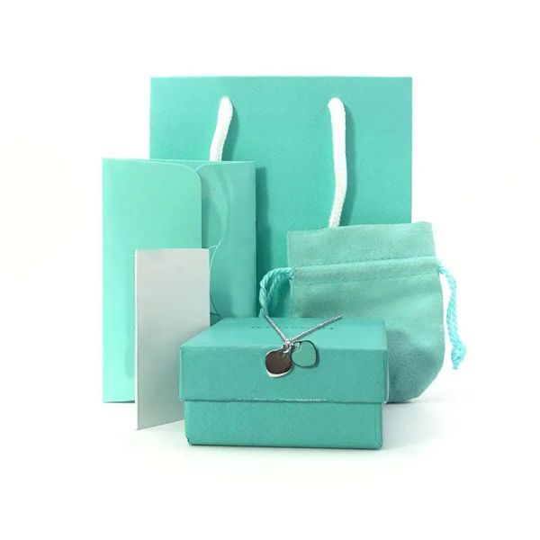 luxury designer 10mm heart necklace woman a package set blue love enamel pendants designer jewelry valentine day gift for girlfriend return, Silver
luxury designer 10mm heart necklace woman a package set blue love enamel pendants designer jewelry valentine day gift for girlfriend return, Silver