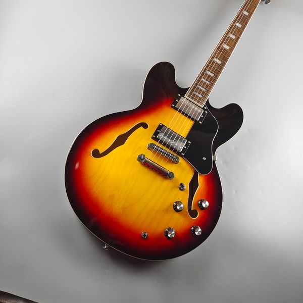 335 electric guitar, full hollow f hole, sunset color, rosewood fingerboard, small square inlay, fast package
335 electric guitar, full hollow f hole, sunset color, rosewood fingerboard, small square inlay, fast package