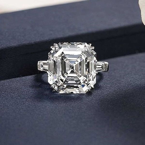 solitaire ring huitan asscher crystal cubic zirconia rings for women fashion wedding engagement bands female ring anniversary party jewelry, Golden;silver
solitaire ring huitan asscher crystal cubic zirconia rings for women fashion wedding engagement bands female ring anniversary party jewelry, Golden;silver