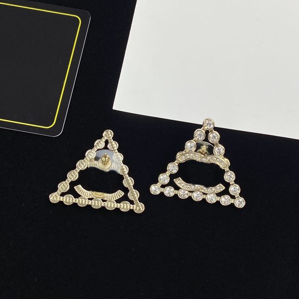 luxury designer channel pendant studs gold female letter logo engraved earrings jewelry stud tg8r7 vkjftg, Golden;silver
luxury designer channel pendant studs gold female letter logo engraved earrings jewelry stud tg8r7 vkjftg, Golden;silver
