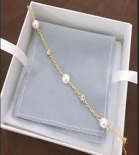 jewelry luxurys designers bracelet women039s fashion jewelrys set bracelets earrings necklace social party gifts engagement wed2790519, Golden;silver
jewelry luxurys designers bracelet women039s fashion jewelrys set bracelets earrings necklace social party gifts engagement wed2790519, Golden;silver