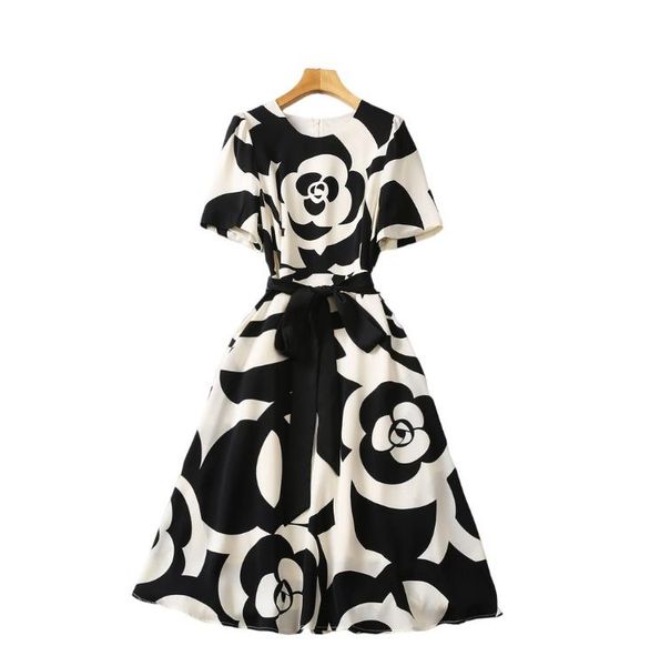 509 2023 spring flora print dress crew neck short sleeve black dress panelld dress luxury fashion prom womens clothes sh
509 2023 spring flora print dress crew neck short sleeve black dress panelld dress luxury fashion prom womens clothes sh