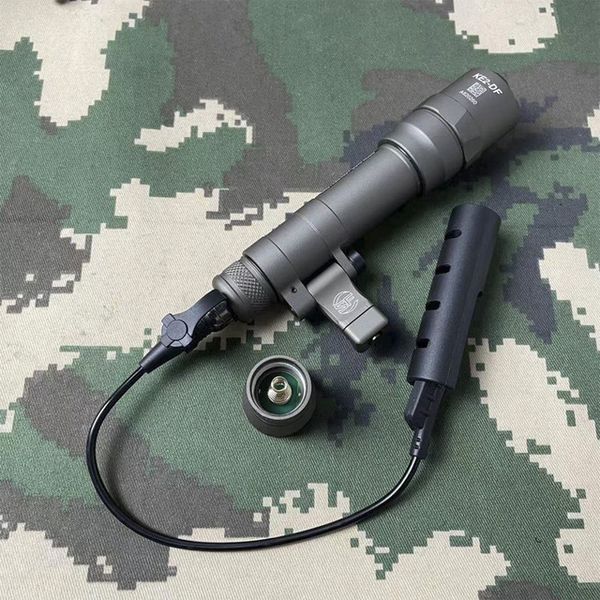 sotac tactical airsoft sf m640 m640df light outdoor rifle flashlight light led lanterna fit 20mm rail -de
sotac tactical airsoft sf m640 m640df light outdoor rifle flashlight light led lanterna fit 20mm rail -de