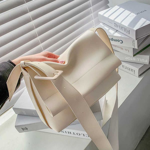 shoulder bags luxurious simple versatile solid color bag ladies summer fashion korean style crossbody square for women 230530
shoulder bags luxurious simple versatile solid color bag ladies summer fashion korean style crossbody square for women 230530