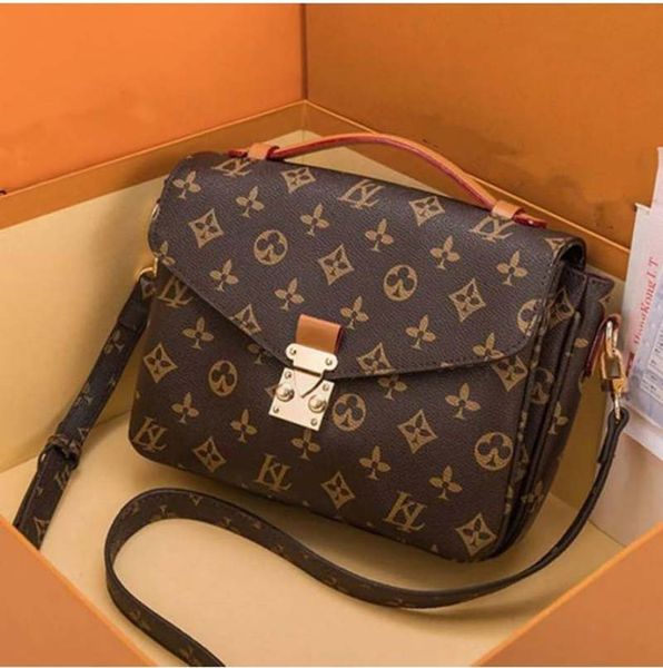 m40780 handbag women luxury designer bags handbags lady messenger fashion shoulder bag crossbody tote wallet purse messenger bag
m40780 handbag women luxury designer bags handbags lady messenger fashion shoulder bag crossbody tote wallet purse messenger bag