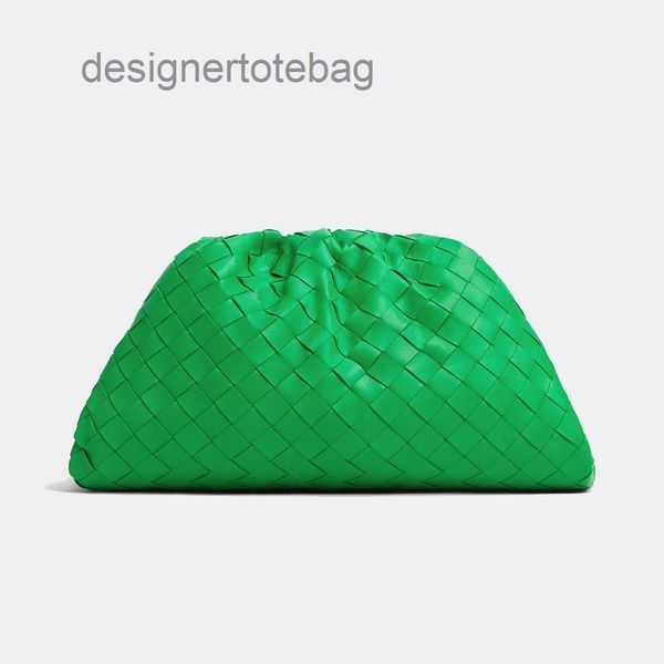 bottegas pouch bag fashion designer woman bag women shoulder bag handbag purse woven genuine leather cross body chain high grade quality ven
bottegas pouch bag fashion designer woman bag women shoulder bag handbag purse woven genuine leather cross body chain high grade quality ven
