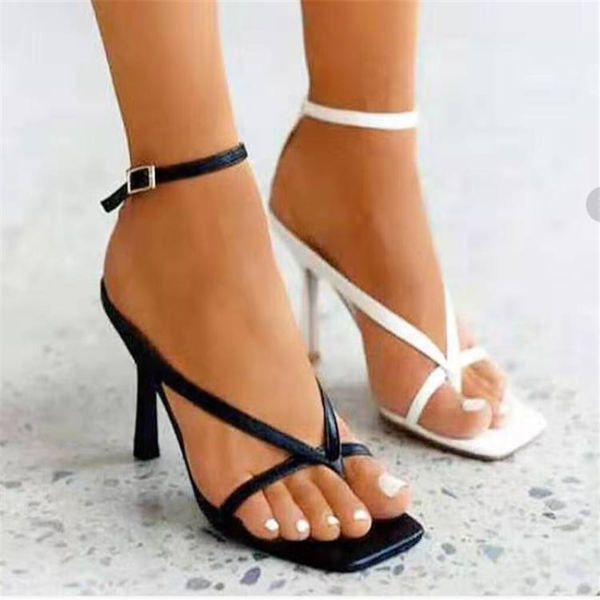 35-43 plus size womens shoes in 2023 comfortable wide fat feet with toes and high heels joker openwork roman strap sandals, Black
35-43 plus size womens shoes in 2023 comfortable wide fat feet with toes and high heels joker openwork roman strap sandals, Black