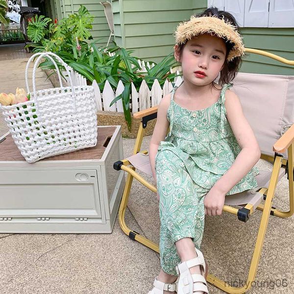 clothing sets summer clothes for girls floral pattern vest and short toddler kid, White
clothing sets summer clothes for girls floral pattern vest and short toddler kid, White