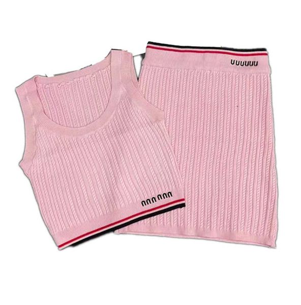 womens knit t shirts vests skirt letters webbing knitted tank ins fashion pink vest skirts2023, Black
womens knit t shirts vests skirt letters webbing knitted tank ins fashion pink vest skirts2023, Black