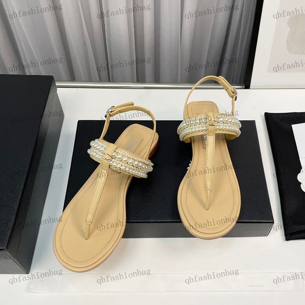designer womens sandals flip-flops flat slippers sandals thong soft sheepskin pearl chain hardware metal buckle small heel 2cm pinching shoe, Black
designer womens sandals flip-flops flat slippers sandals thong soft sheepskin pearl chain hardware metal buckle small heel 2cm pinching shoe, Black