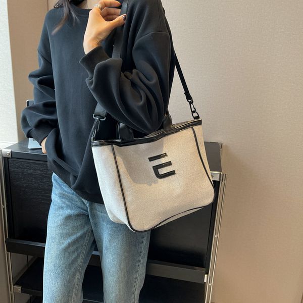 cloth casual tote large capacity shoulder crossbody bags for women designer brand trend female travel handbags
cloth casual tote large capacity shoulder crossbody bags for women designer brand trend female travel handbags