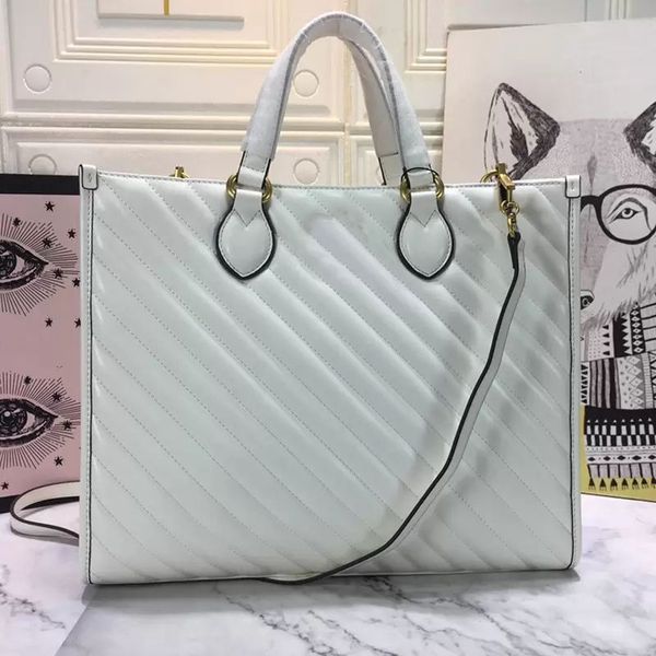 woman handbags single shoulder shopping bags genuine leather classic letter twill pattern travel weekend large handbag detchable strap golde, Black;red
woman handbags single shoulder shopping bags genuine leather classic letter twill pattern travel weekend large handbag detchable strap golde, Black;red