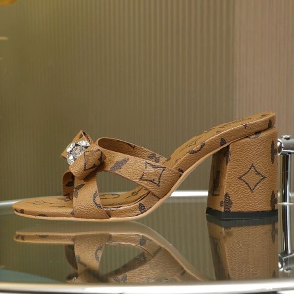 high-heeled shoes high-end luxury designers personal fashion classic fashion, show women's shoes brand shoes manufacturers promotional, Black
high-heeled shoes high-end luxury designers personal fashion classic fashion, show women's shoes brand shoes manufacturers promotional, Black