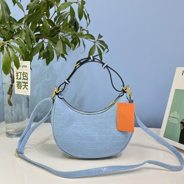 brand women's messenger bags letter crescent bag 2023 new grils handbag chain cross shoulder underarm bag
brand women's messenger bags letter crescent bag 2023 new grils handbag chain cross shoulder underarm bag