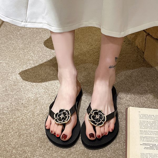 fashion elegant camellia flip-flops women wear plus size flat bottom fashion leisure 2023 summer beach holiday women slippers, Black
fashion elegant camellia flip-flops women wear plus size flat bottom fashion leisure 2023 summer beach holiday women slippers, Black