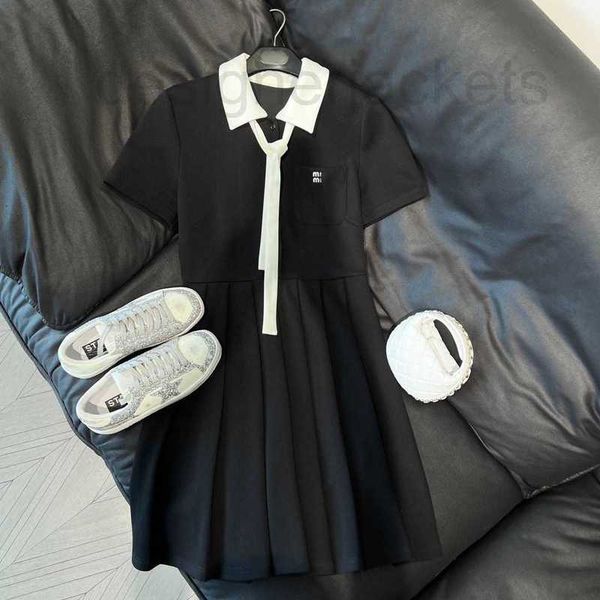 basic & casual dresses designer 2023 spring/summer new letter pocket decoration contrast polo short sleeve pleated dress ep93, Black;gray
basic & casual dresses designer 2023 spring/summer new letter pocket decoration contrast polo short sleeve pleated dress ep93, Black;gray