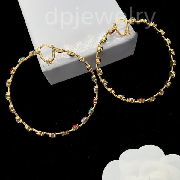 2023 high end luxury medusa high luxury designer earrings vers medusa designer jewelry-3056, Golden;silver
2023 high end luxury medusa high luxury designer earrings vers medusa designer jewelry-3056, Golden;silver